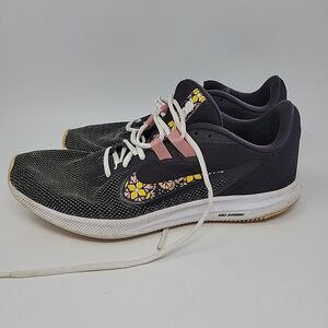 Nike Downshifter 9 Womens Size 11 Floral Athletic Running Shoes Sneakers